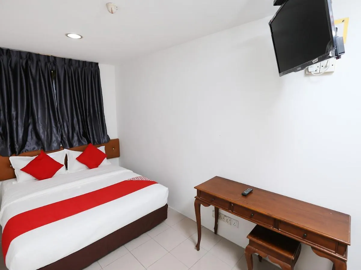 Oyo 89672 Eg Hotel Jj Johor Bahru