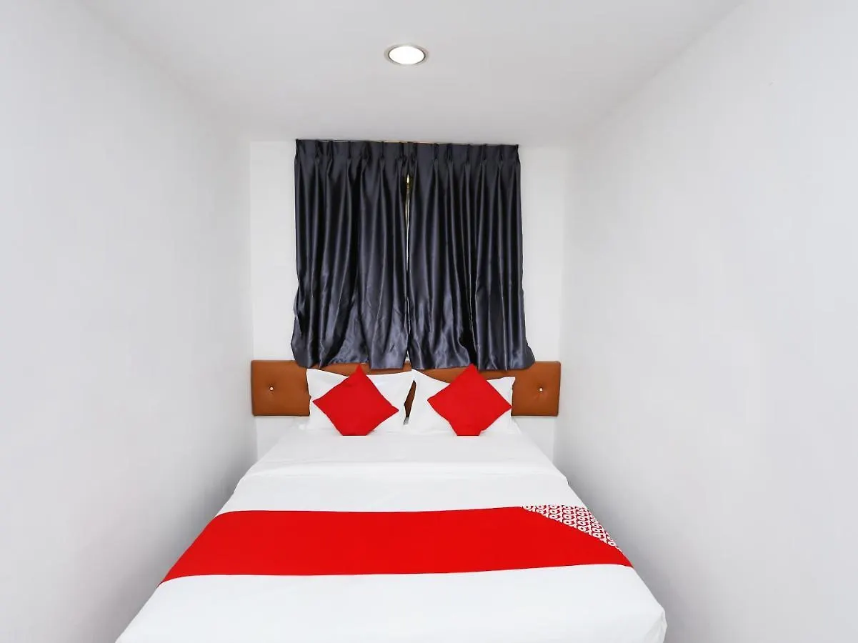 Oyo 89672 Eg Hotel Jj Johor Bahru
