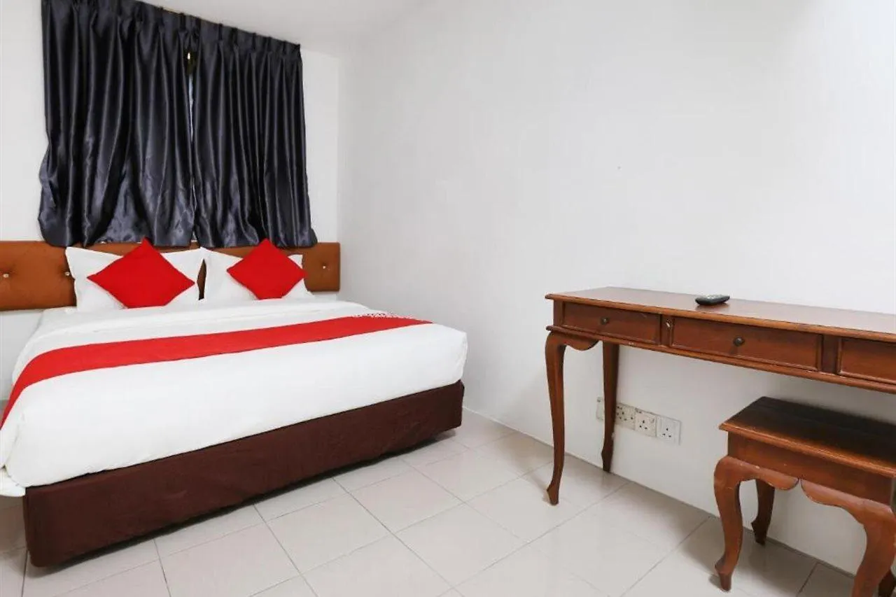 Oyo 89672 Eg Hotel Jj Johor Bahru